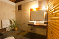The showers at Kite Mancora have a natural look that doesn't spoil the beach vibe.